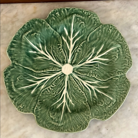 Bordallo Pinheiro-Green Leaf Ceramic Dinner Plates-Set Of Four - Picture 10 of 13